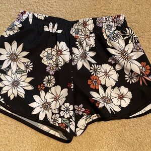 DSG Girls stride shorts